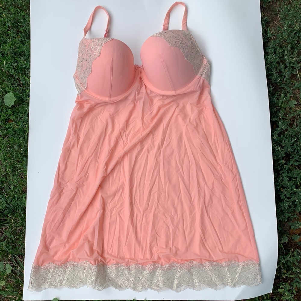 Victoria’s Secret VS Pink Lace Push-up Teddy 36C